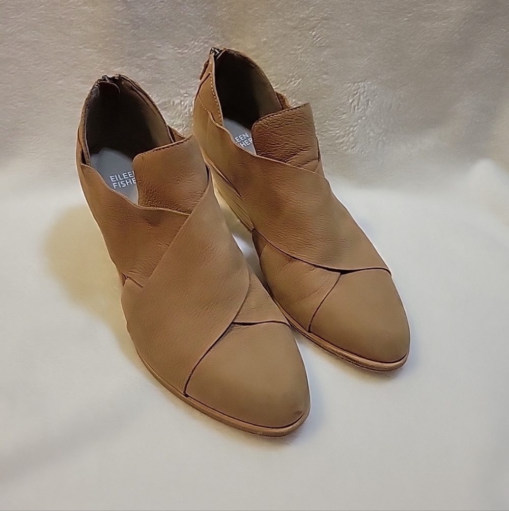 Eileen Fisher Marla Block Heel Sandal Womens 9.5 Leather Earth Nubuck Latte Tan